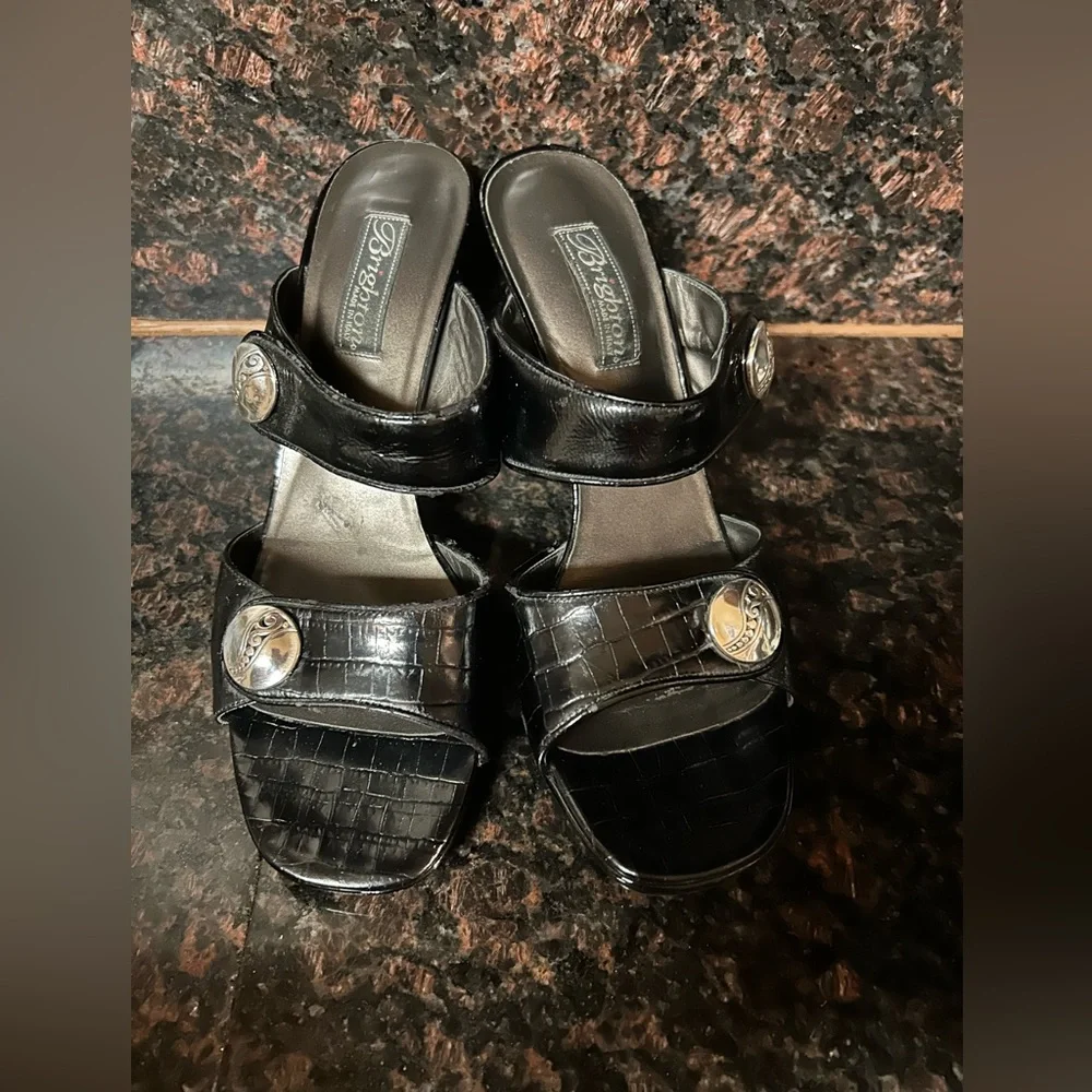 2 pair vintage Y2K Brighton leather heeled sandals 10